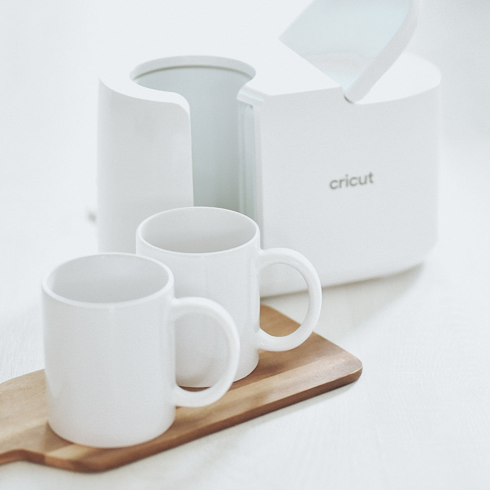 Mukien tekeminen cricut mukiprässillä ja sublimaatiolla