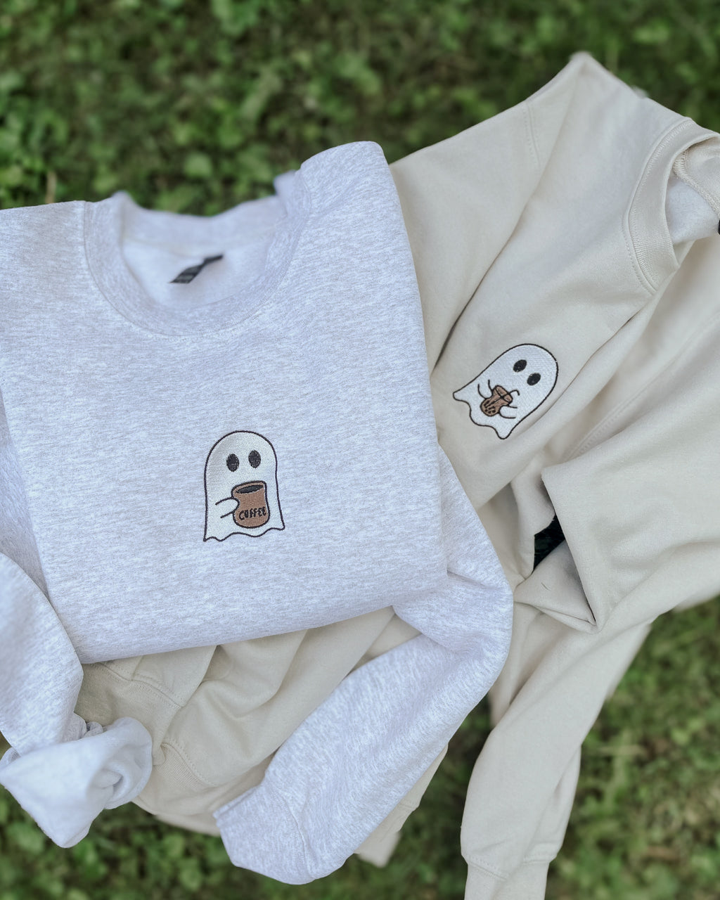 Brodeerattu college ice coffee ghost